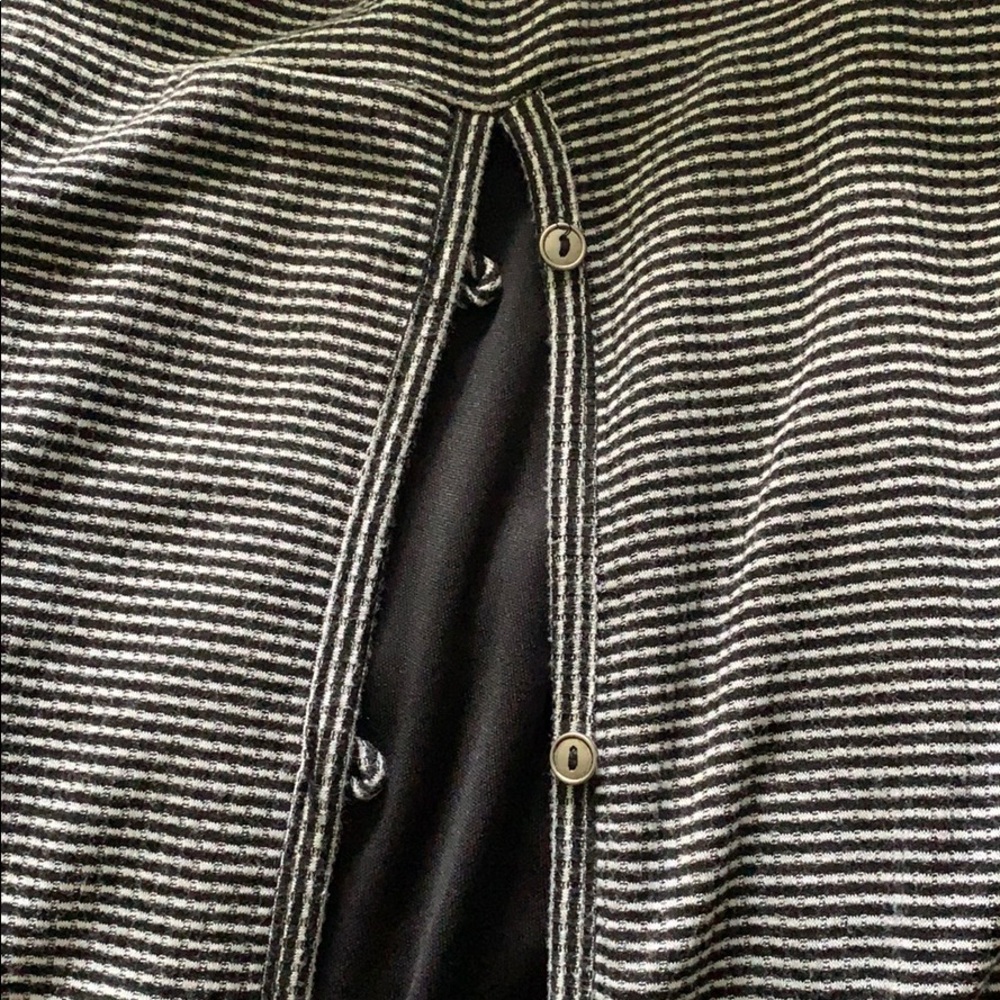 Black back button down - Picture 3 of 3